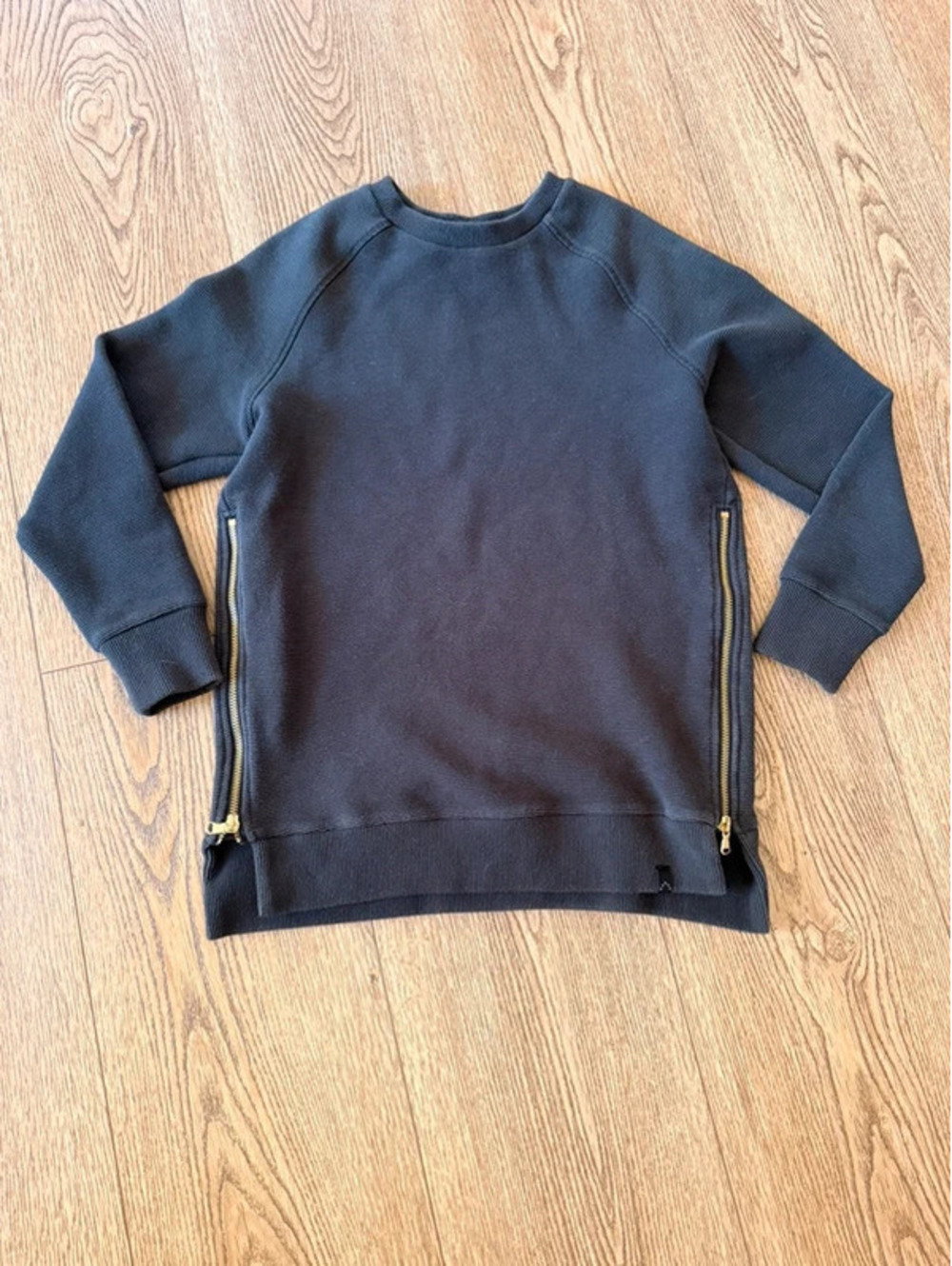 Varley Black Crewneck Sweatshirt Gold Side Zips Women's XS